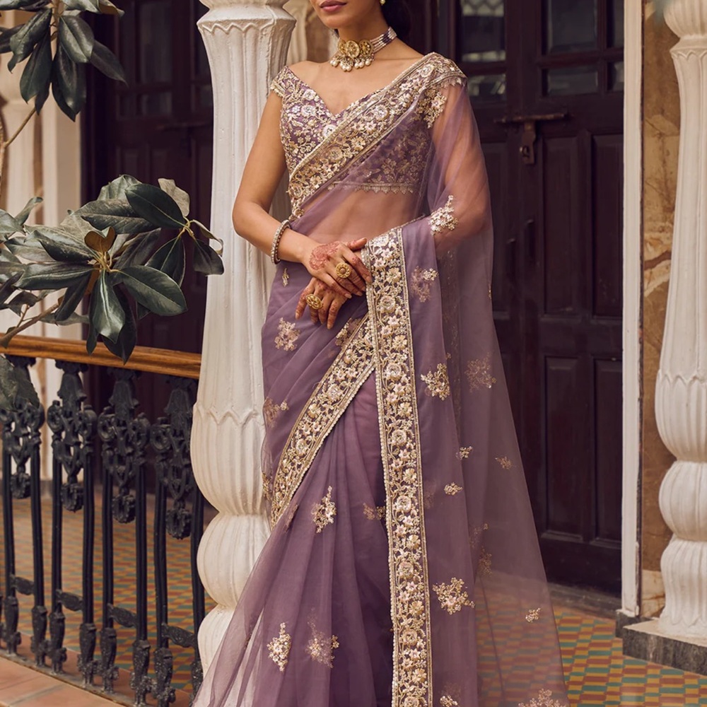 Dusty Purple Embroidered Saree Lashkaraa